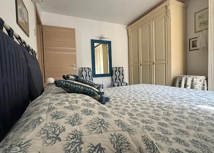 Casa Vicoli E Mare 아파트 *