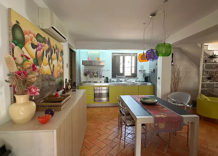 Casa Vicoli E Mare 아파트